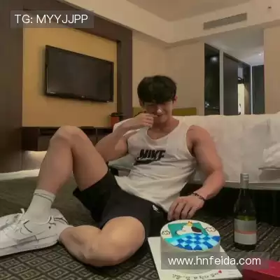 诸璇鸿